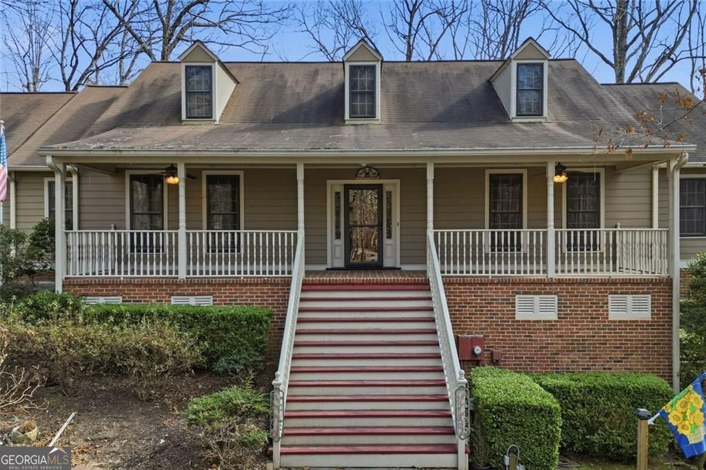 Photo of 600 Page Place, Canton, GA 30114 (MLS # 10700586)