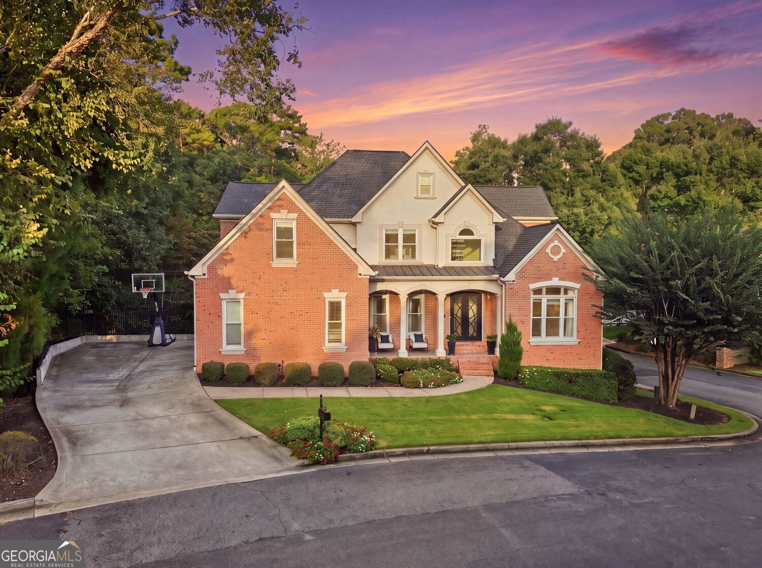 1250 Austin Glen DR
