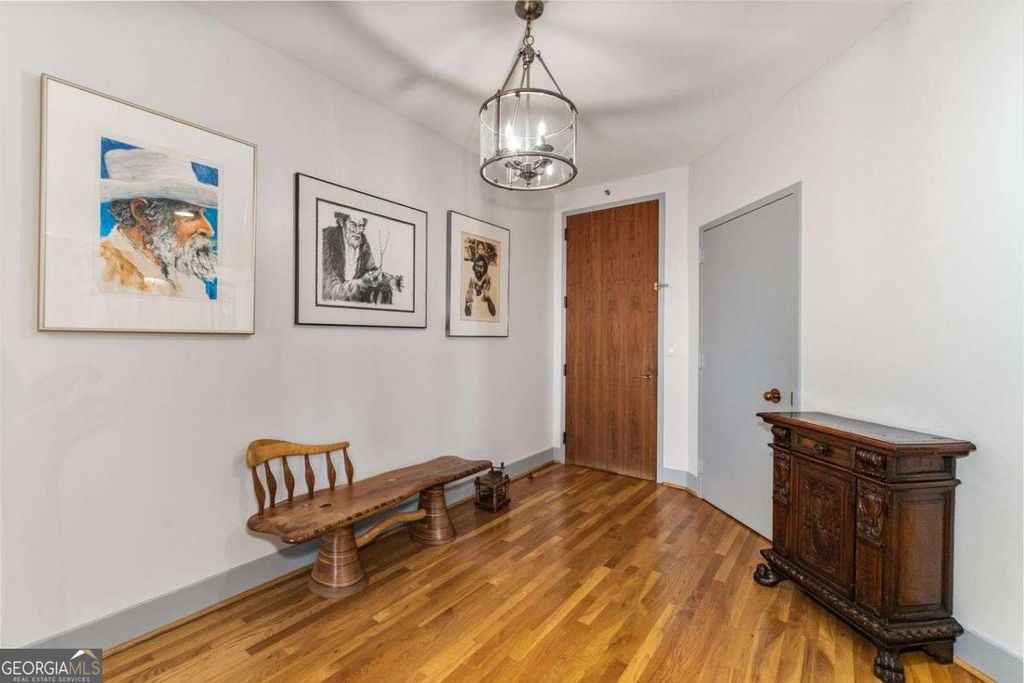 Photo of 2660 Peachtree Road NW #9G, Atlanta, GA 30305 (MLS # 10652621)