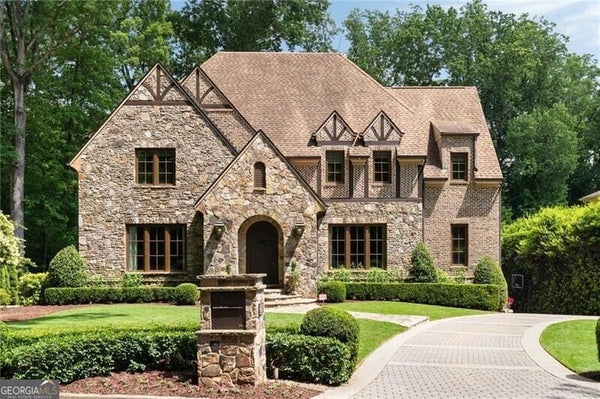 4207 GLENGARY DR NE, ATLANTA, GA 30342 - Image 87ff74ca1e8320a64edff8f2dcc49454/759378577