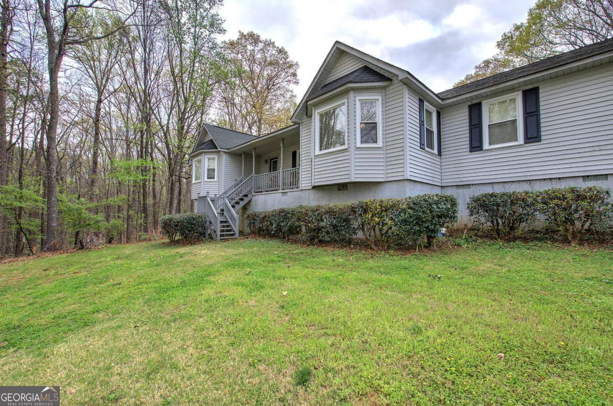 65 Gaddis RD NW