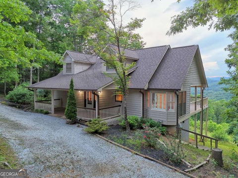Photo of 734 Long Laurel Ridge Drive, Lakemont, GA 30552 (MLS # 10774004)