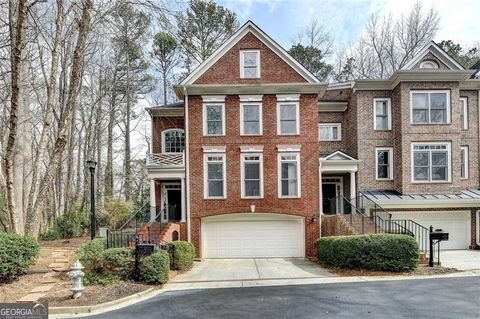 Photo of 10 Carrington Way NE, Atlanta, GA 30328 (MLS # 10695379)