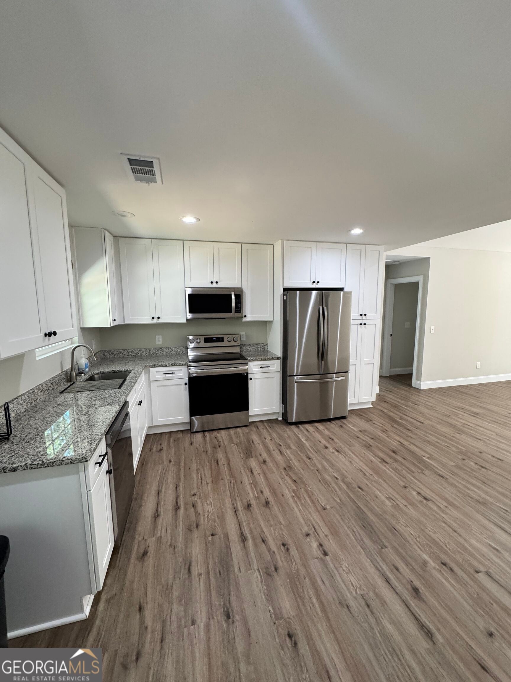 3790 Highway 52 W