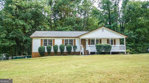 5641 Riding Woods DR SW Powder Springs GA 30127