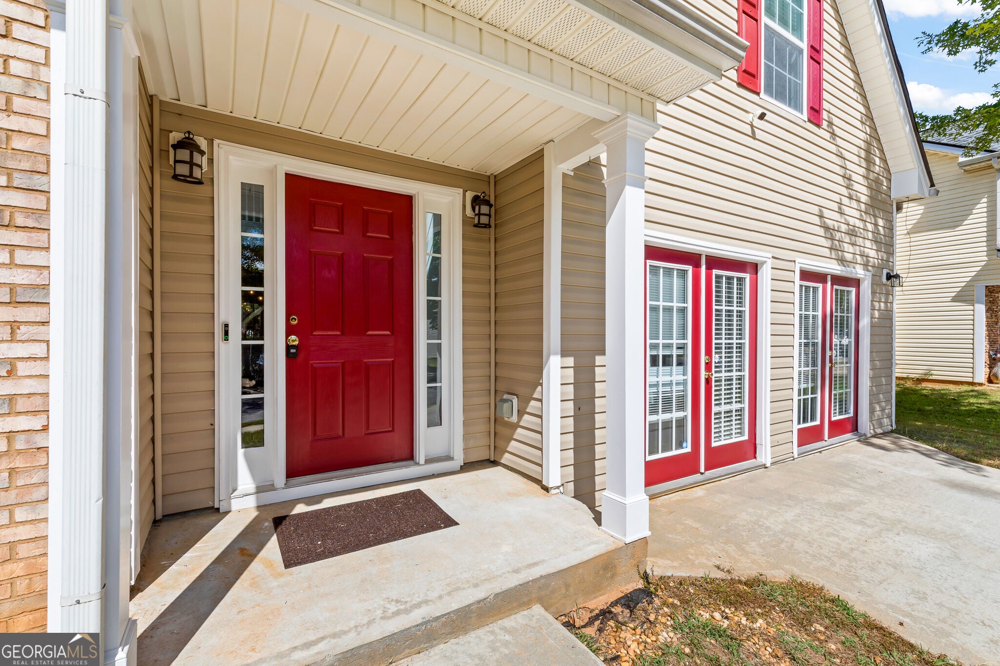 18 Belmont Park LN