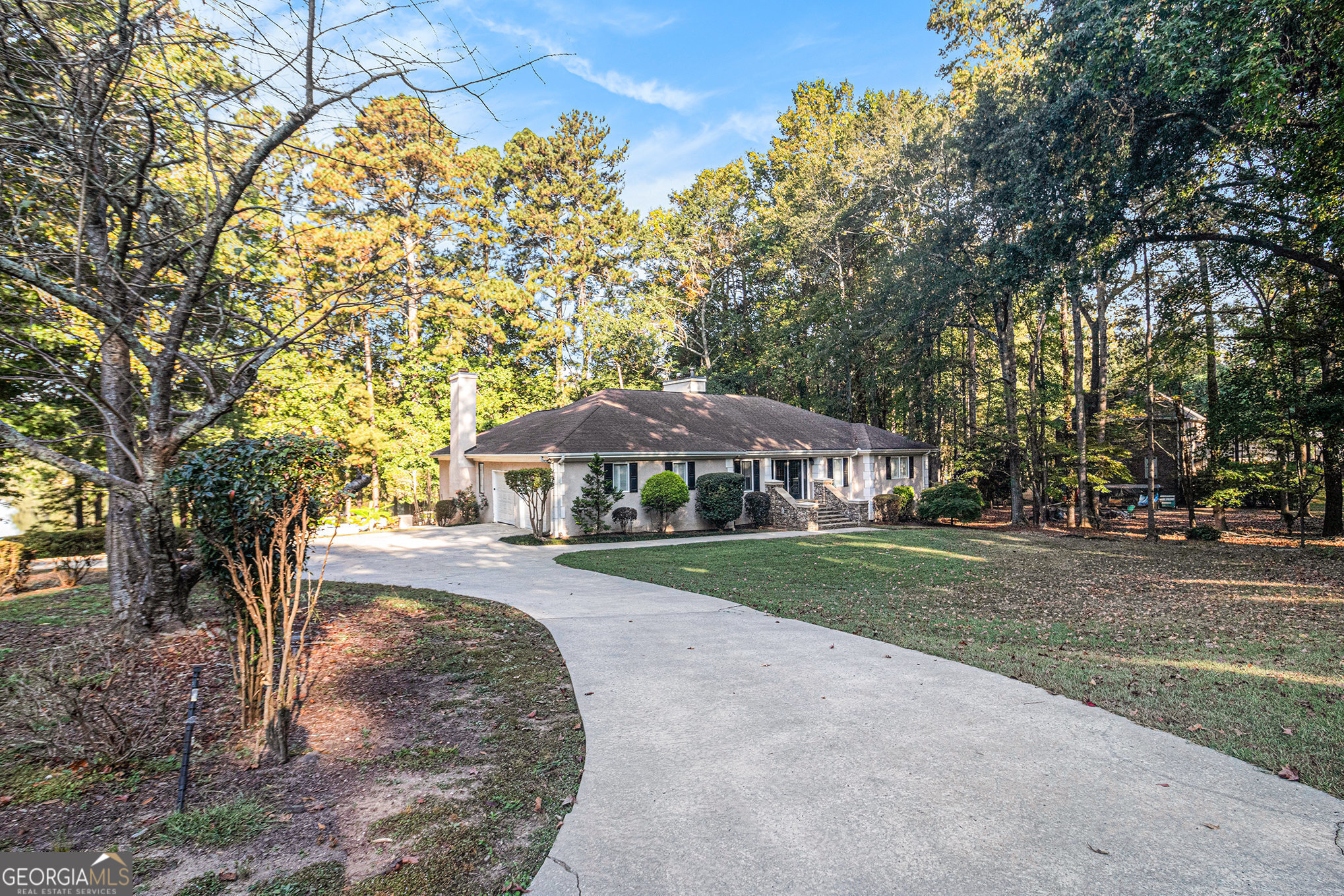 2185 Castle Lake DR