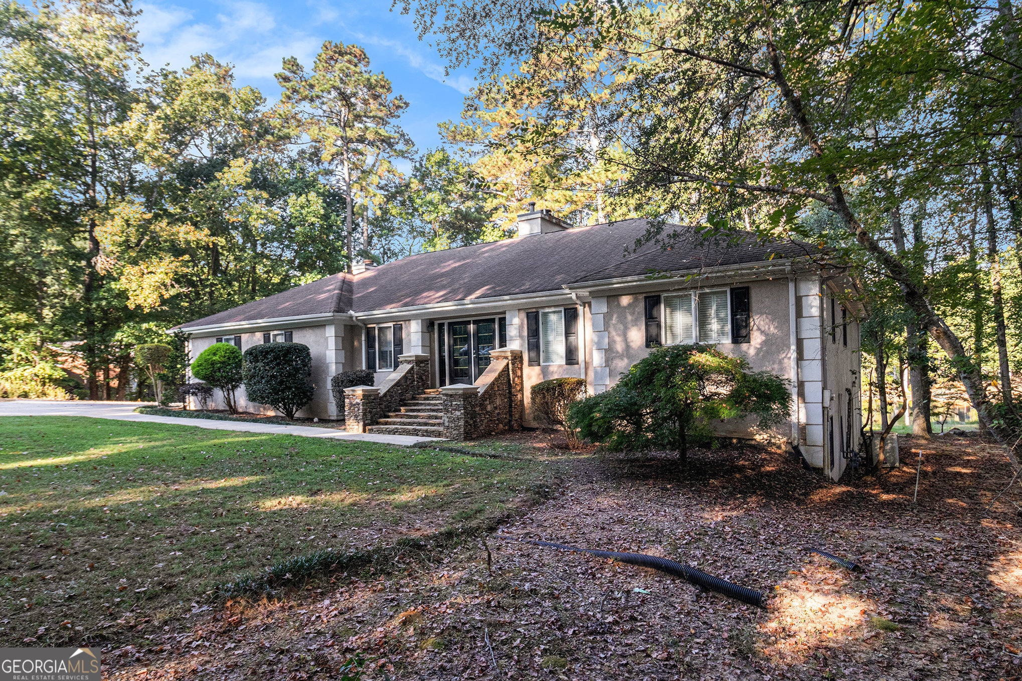 2185 Castle Lake DR
