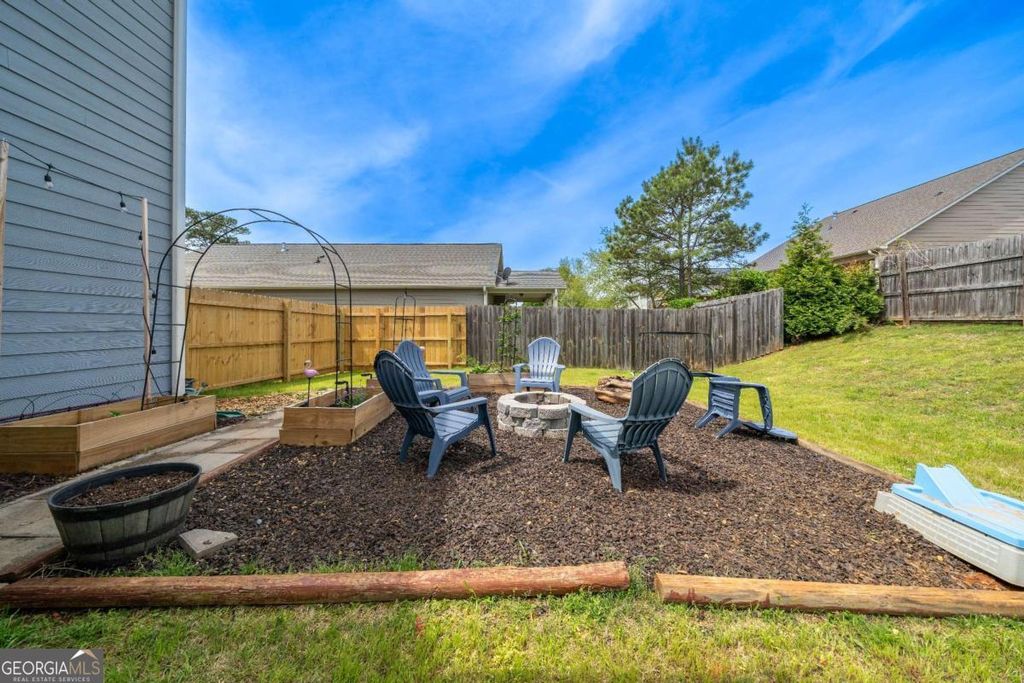 Photo of 172 Mercer Lane, Cartersville, GA 30120 (MLS # 10726866)