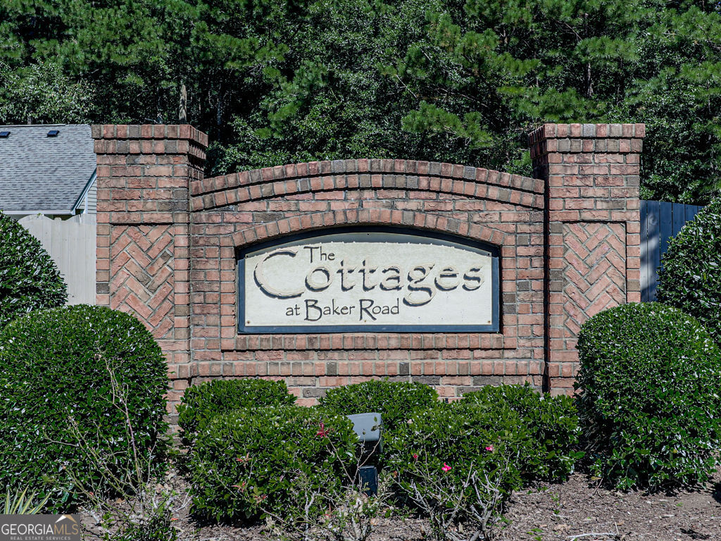 COTTAGES @ BAKER ROAD - Residential