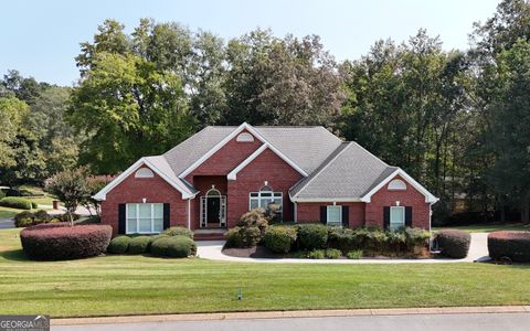 201 E Tennant CIR Chickamauga GA 30707