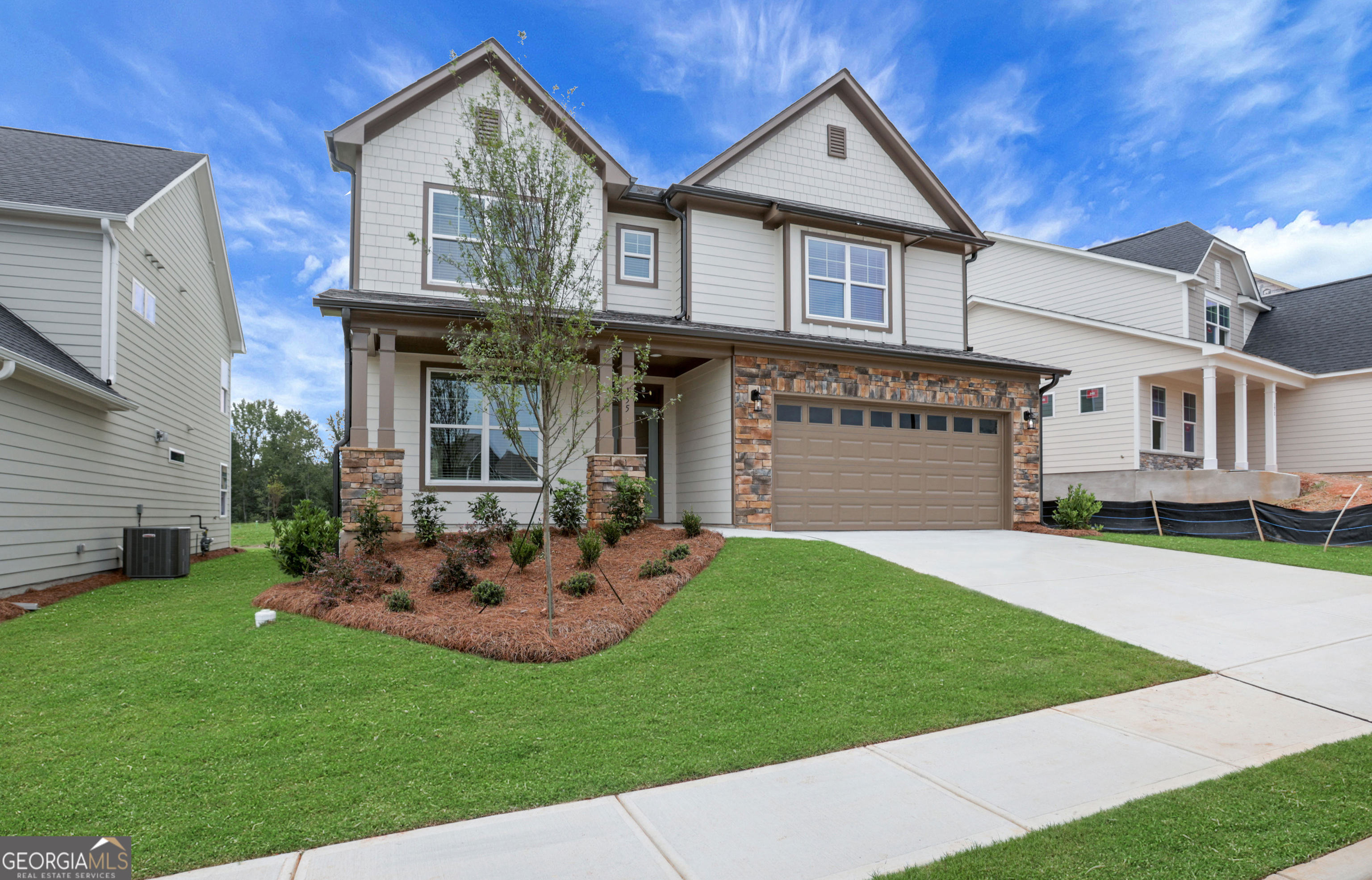 155 Coffee LN