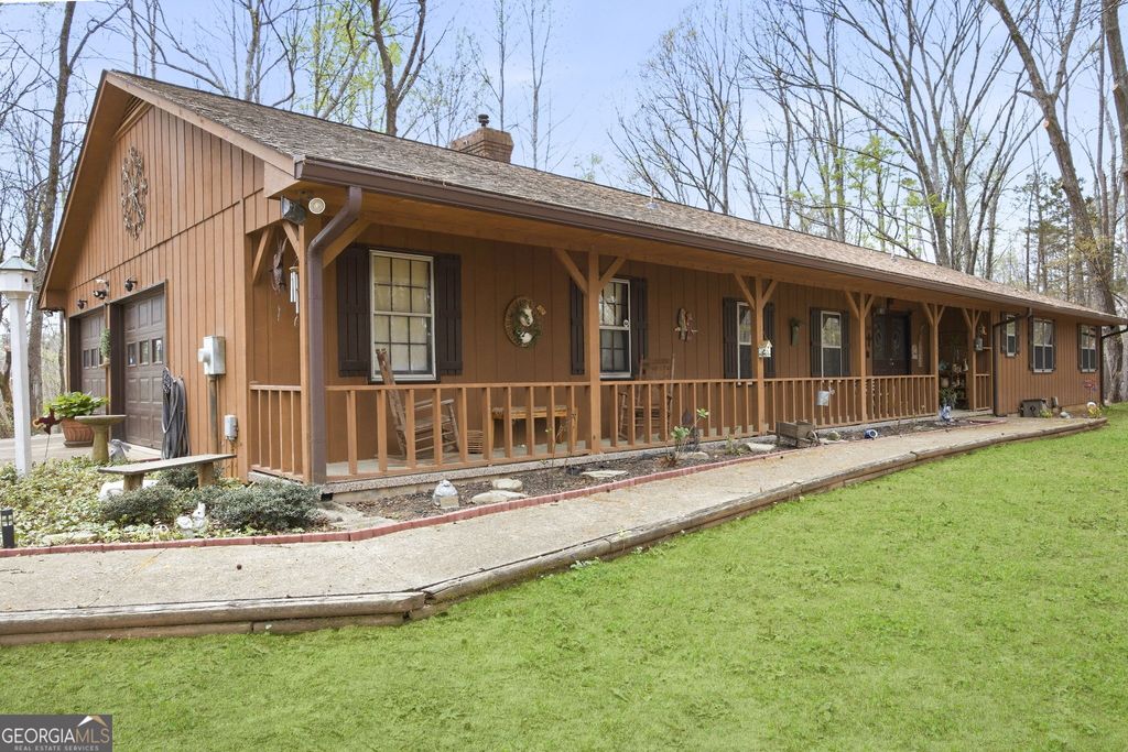 Photo of 305 Woodmont Court, Canton, GA 30115 (MLS # 10727338)