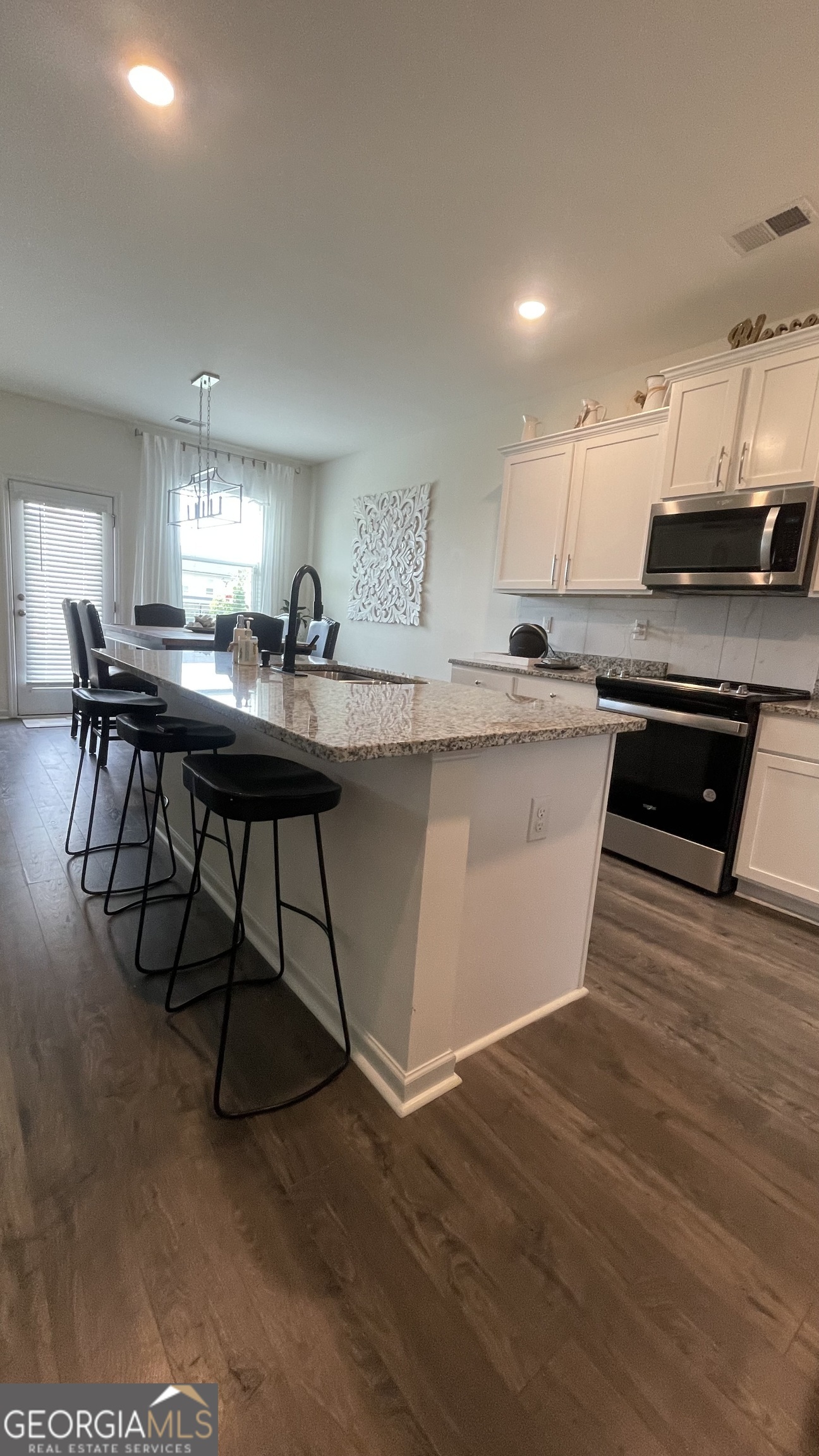 3933695537 Homes for Sale