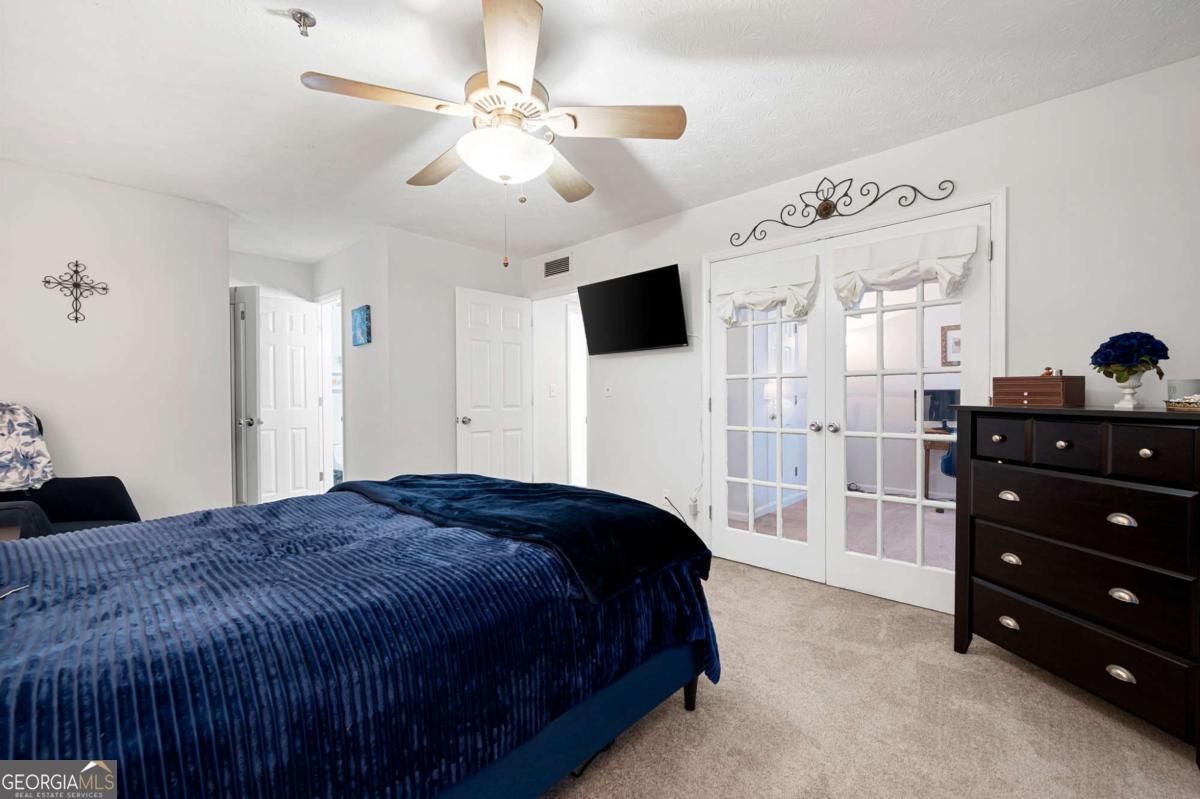 Overlook at Riverview - Residential