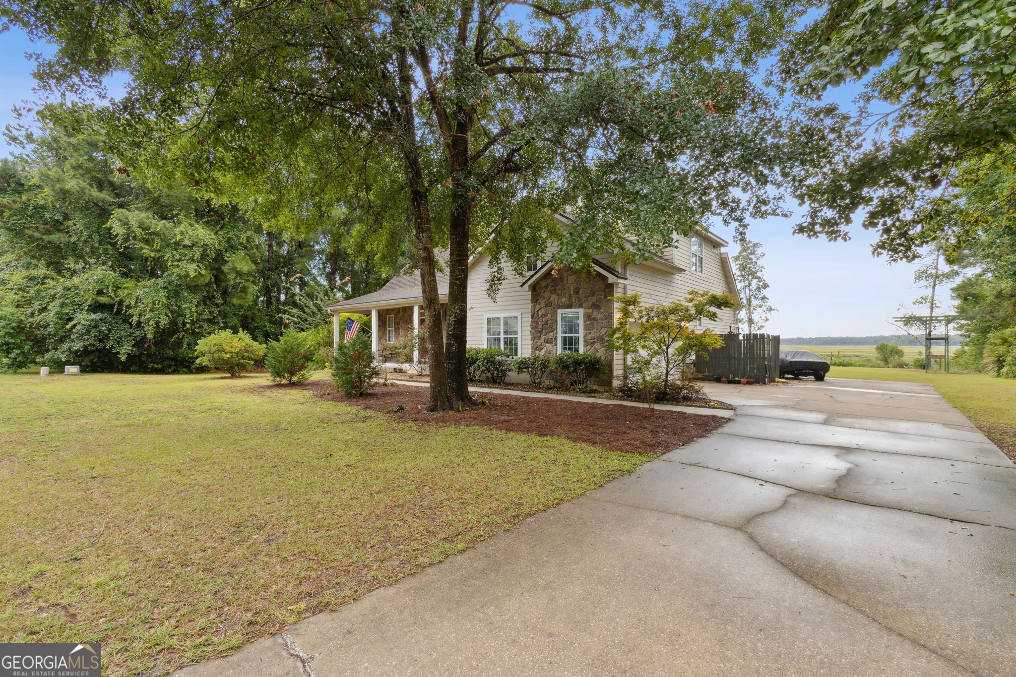 166 Heron Point LN