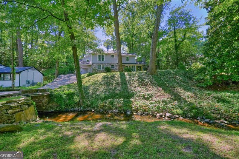 2162 BROOKVIEW DR