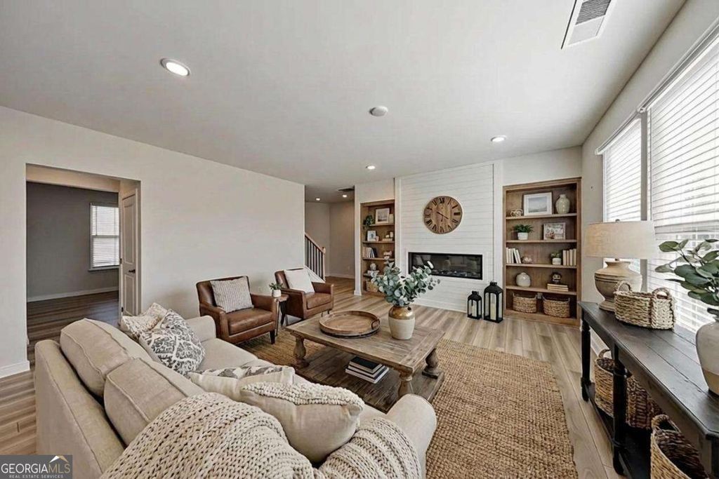 Photo of 6705 Jumping Trout Drive, Dawsonville, GA 30534 (MLS # 10722524)