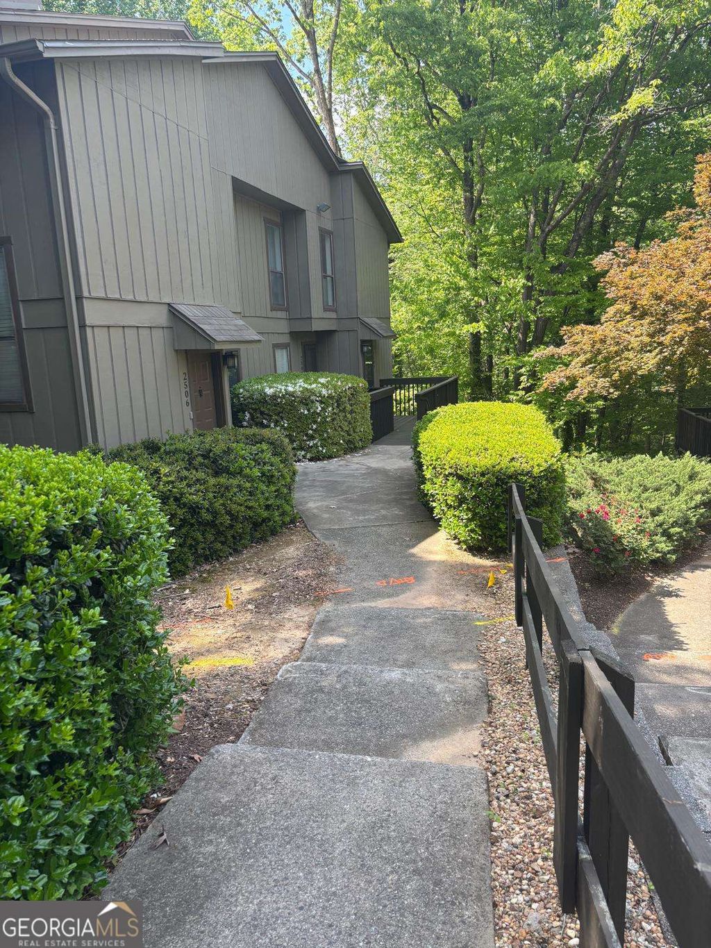 Photo of 2507 Cumberland Court SE, Smyrna, GA 30080 (MLS # 10739990)