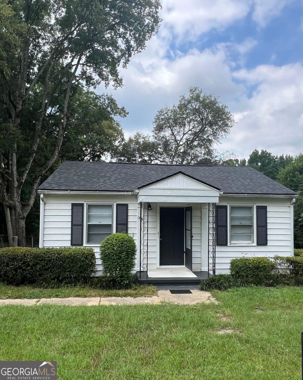 Photo of 1325 Triple Hill Drive, Macon, GA 31206 (MLS # 10662235)