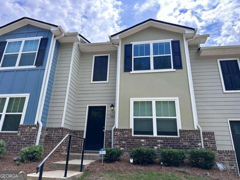 722 Keeshono ST Union City GA 30291