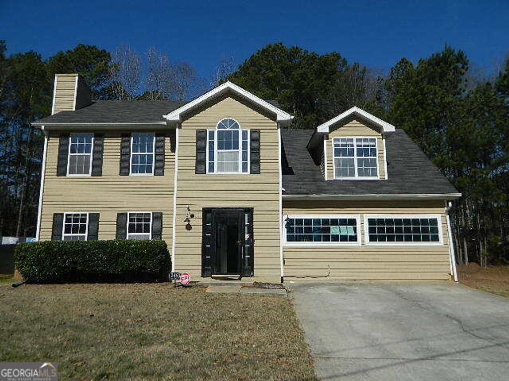 Photo of 2469 Briar Knoll Road, Lithonia, GA 30058 (MLS # 10697485)