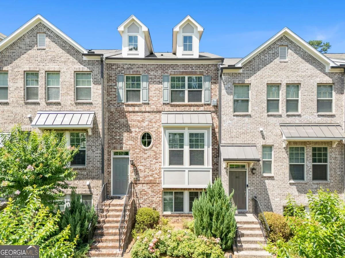 1815 Hislop Lane Unit 8