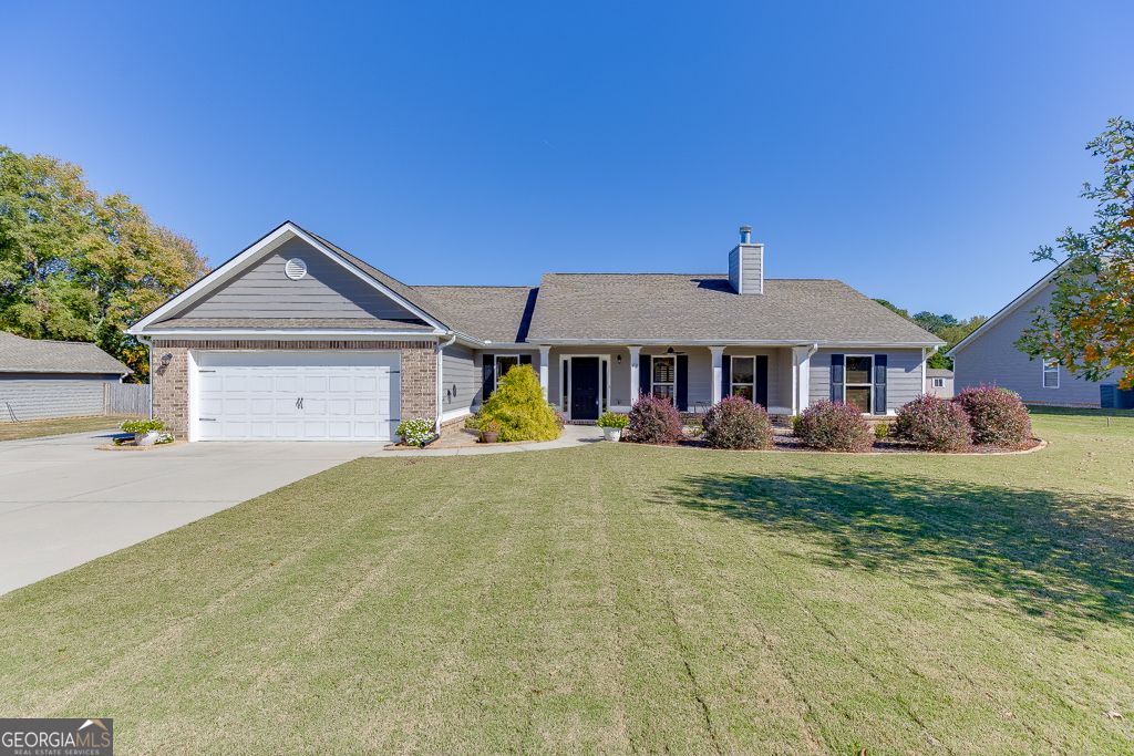 Photo of 72 McMillian Court, Winder, GA 30680 (MLS # 10631349)