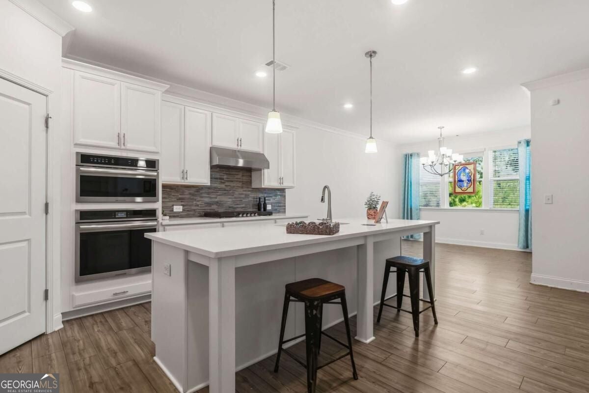 214 Hickory Bluffs PKWY