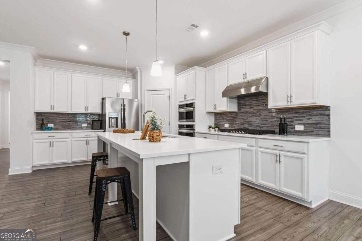 214 Hickory Bluffs PKWY