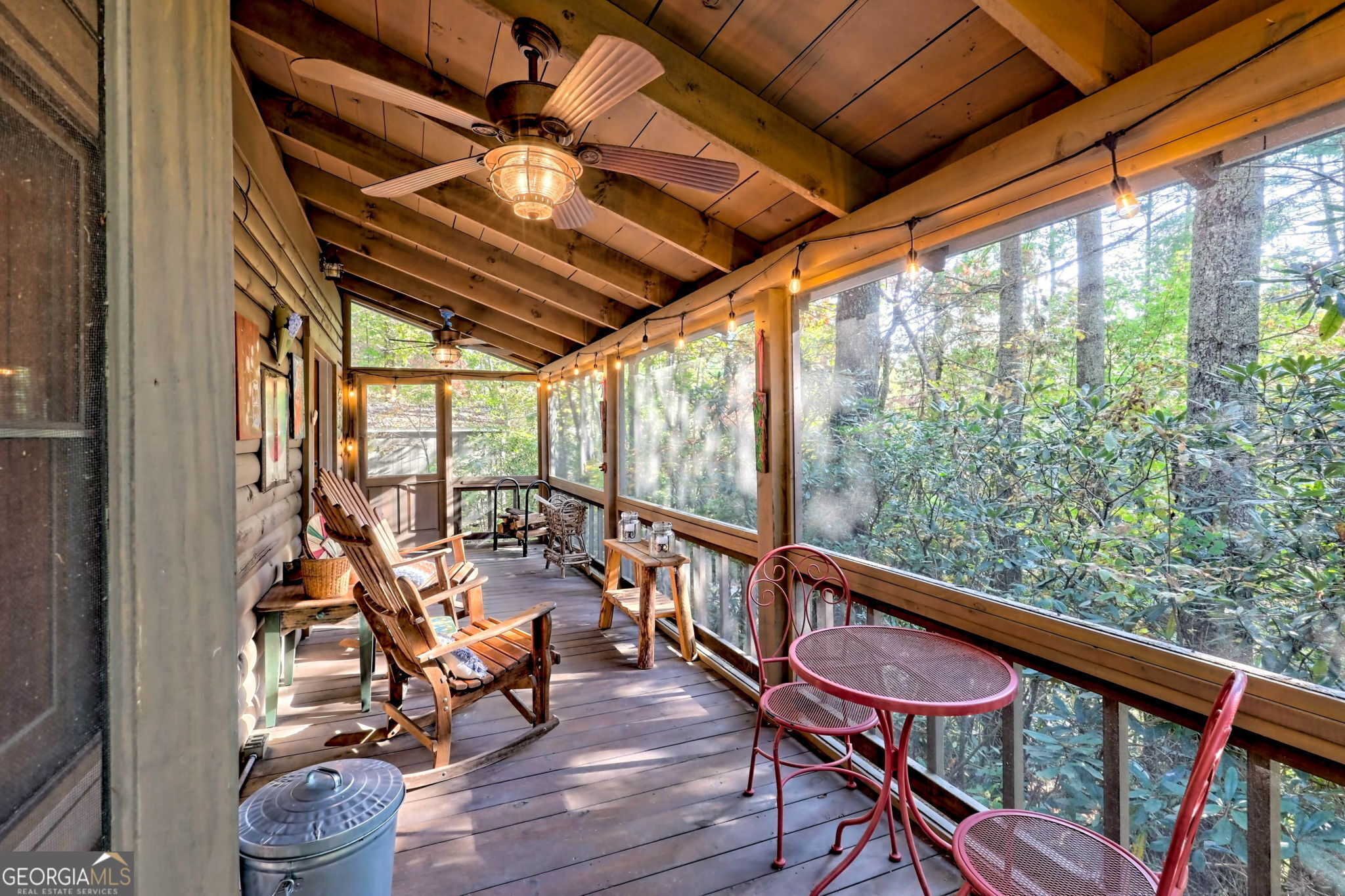 Rabun Gap, Georgia 30568, United States, 2 Bedrooms Bedrooms, ,1 BathroomBathrooms,Residential,Pending,39056