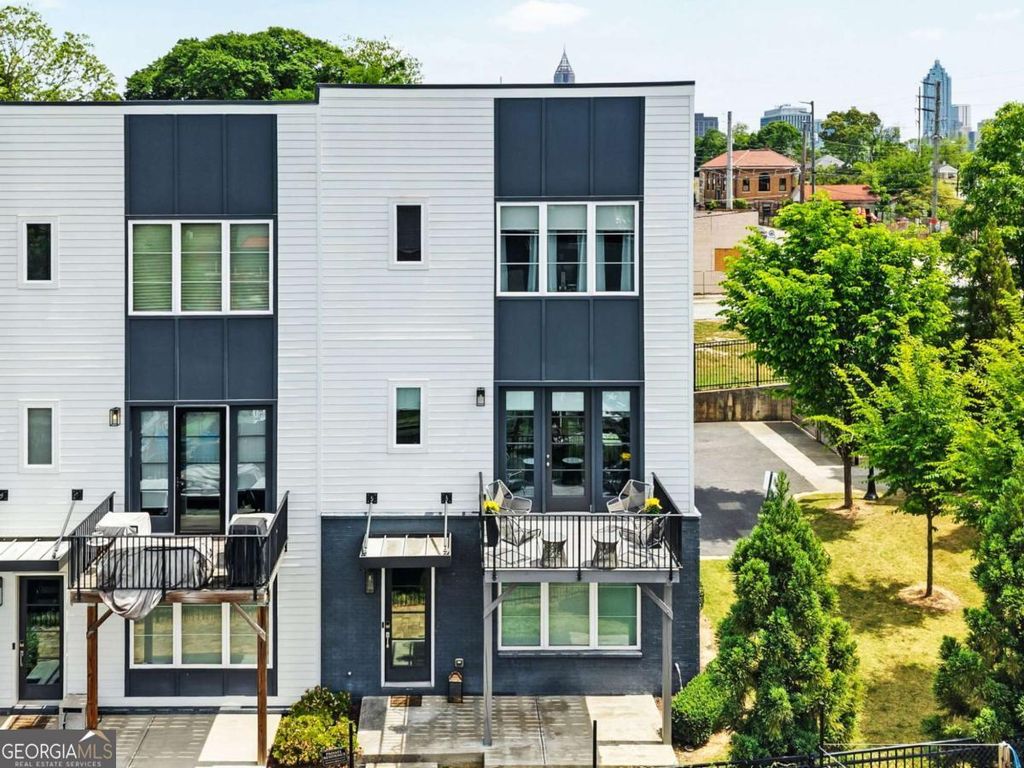 Photo of 680 Banton Drive NW #680, Atlanta, GA 30318 (MLS # 10737890)