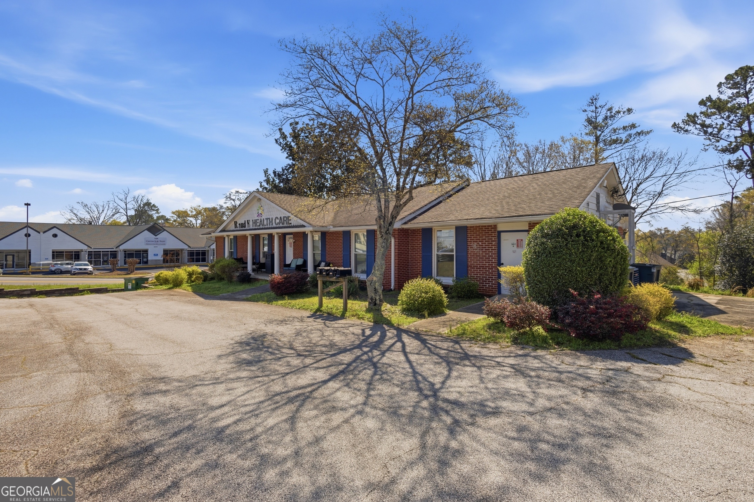 1315 Milstead RD