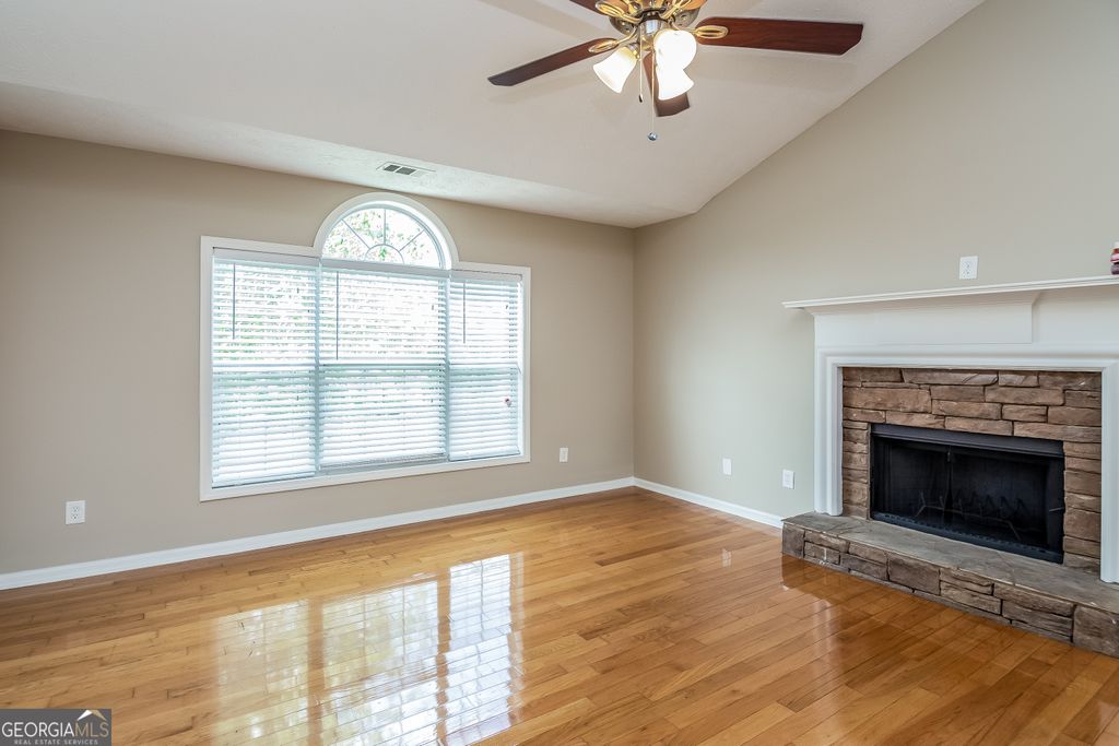 Photo of 3040 Reynolds Run, McDonough, GA 30252 (MLS # 10696506)