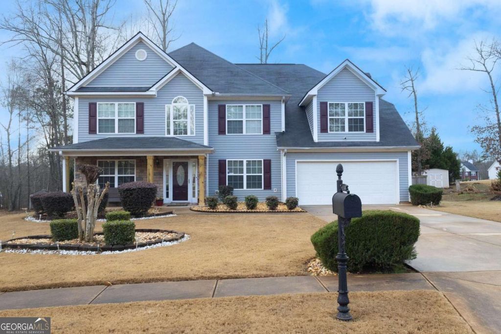 Photo of 450 Fieldstone Lane, Covington, GA 30016 (MLS # 10685091)