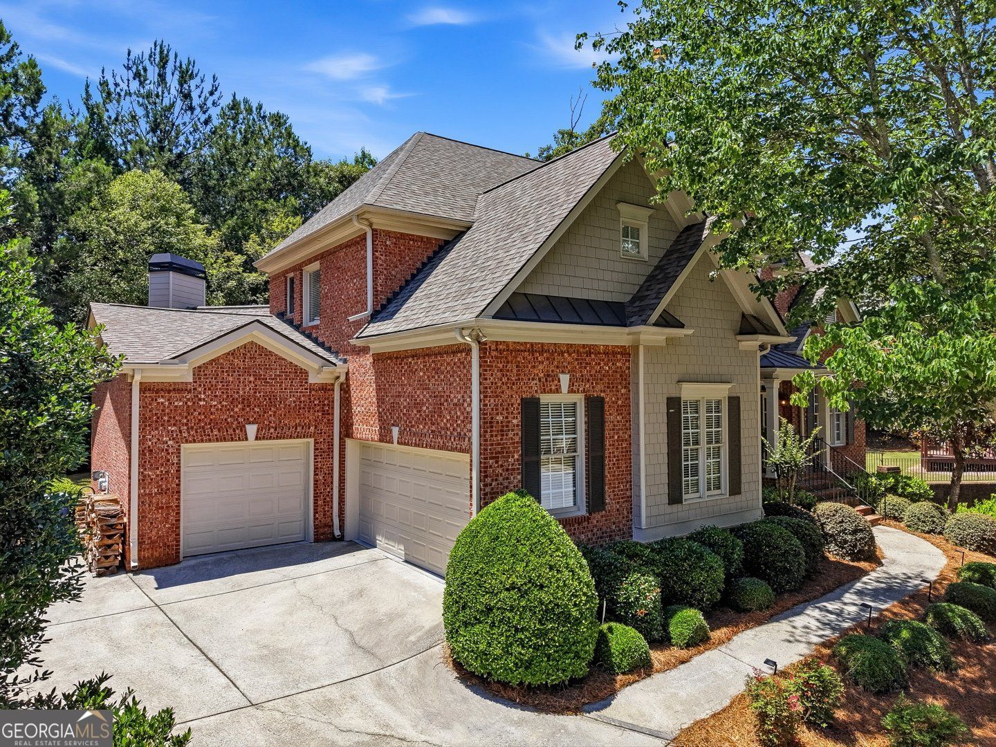 1097 Shady Spring WAY