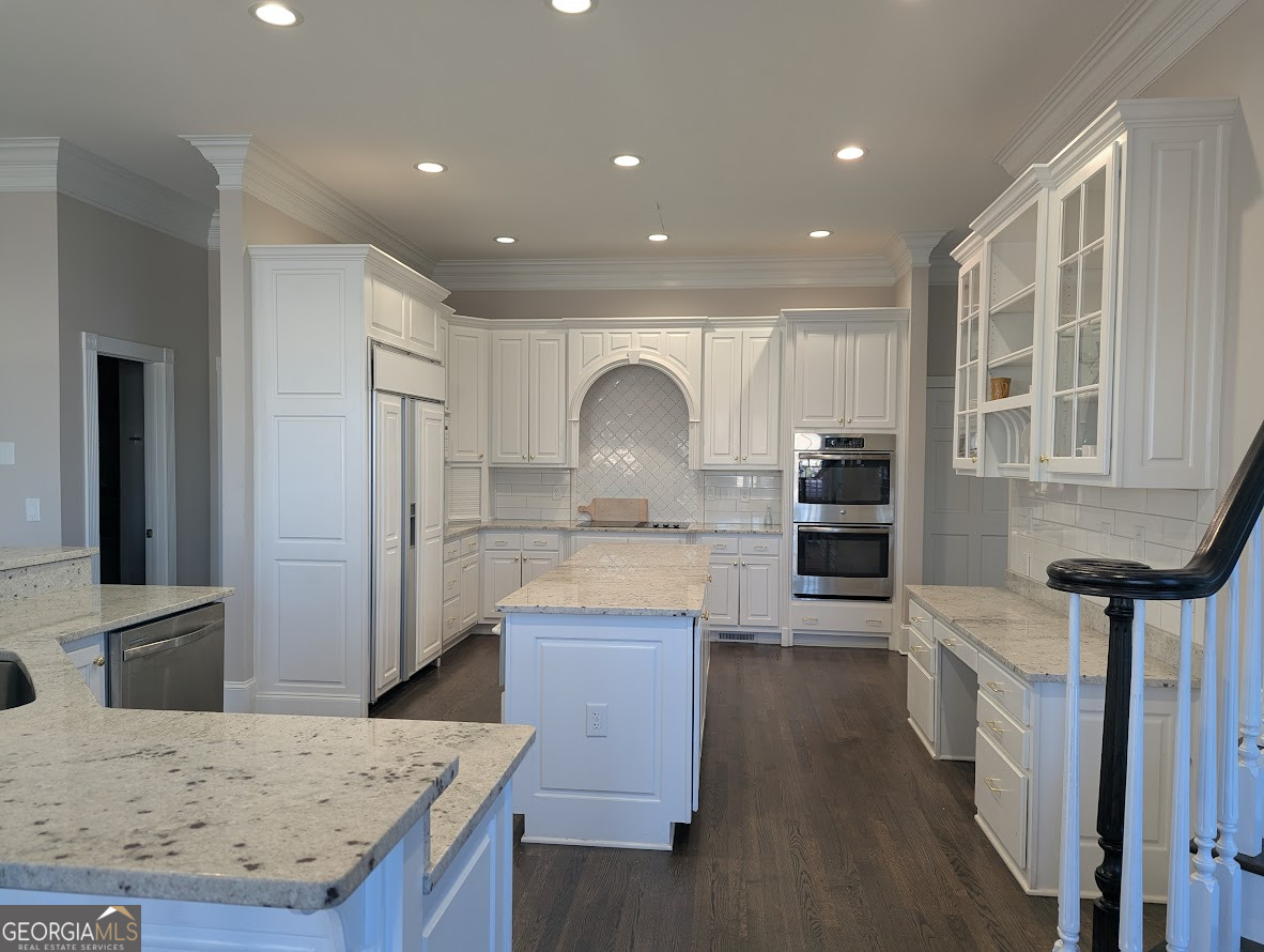 3159539696 Homes for Sale