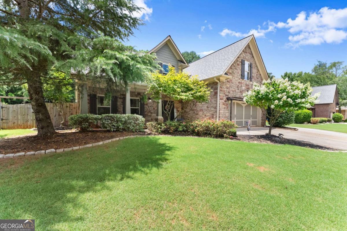 311 Lake Vista DR