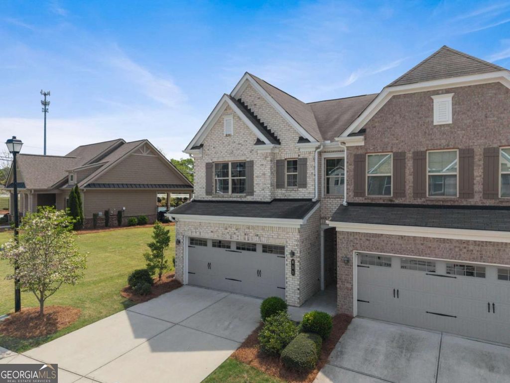 Photo of 811 Mason Grove Parkway, Lawrenceville, GA 30043 (MLS # 10730088)