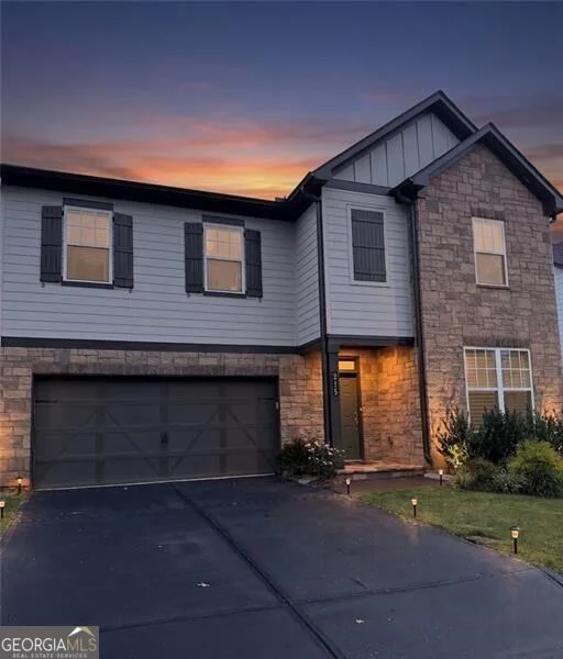 215 Foxhill Drive