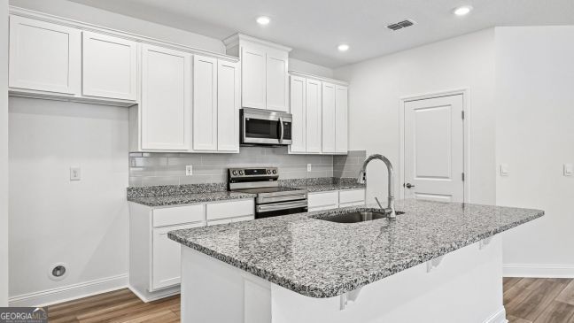 274 Edgewater DR