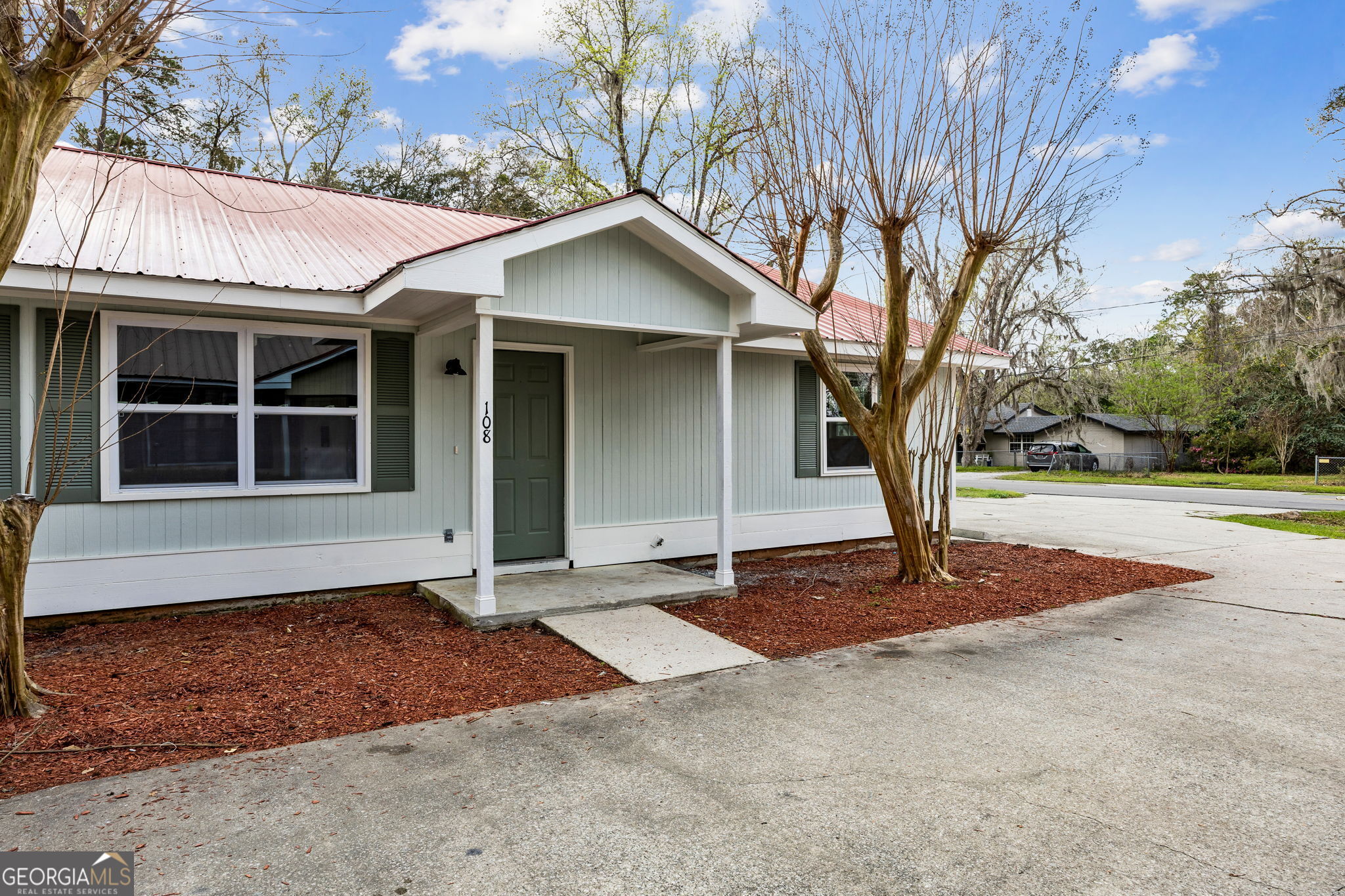 108 Clarks Bluff RD