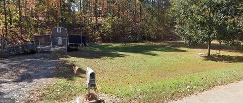 7303 Lucky LN SE Acworth GA 30102