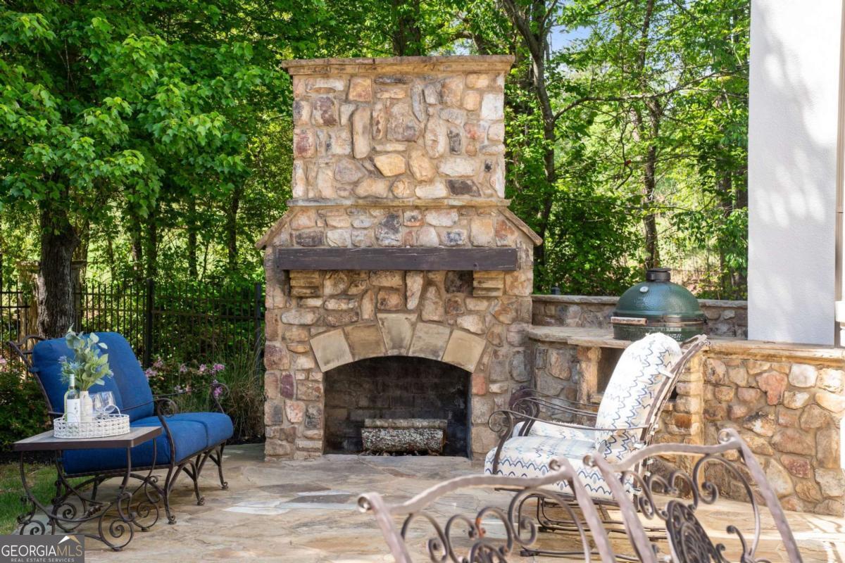 Laurel Springs - Residential