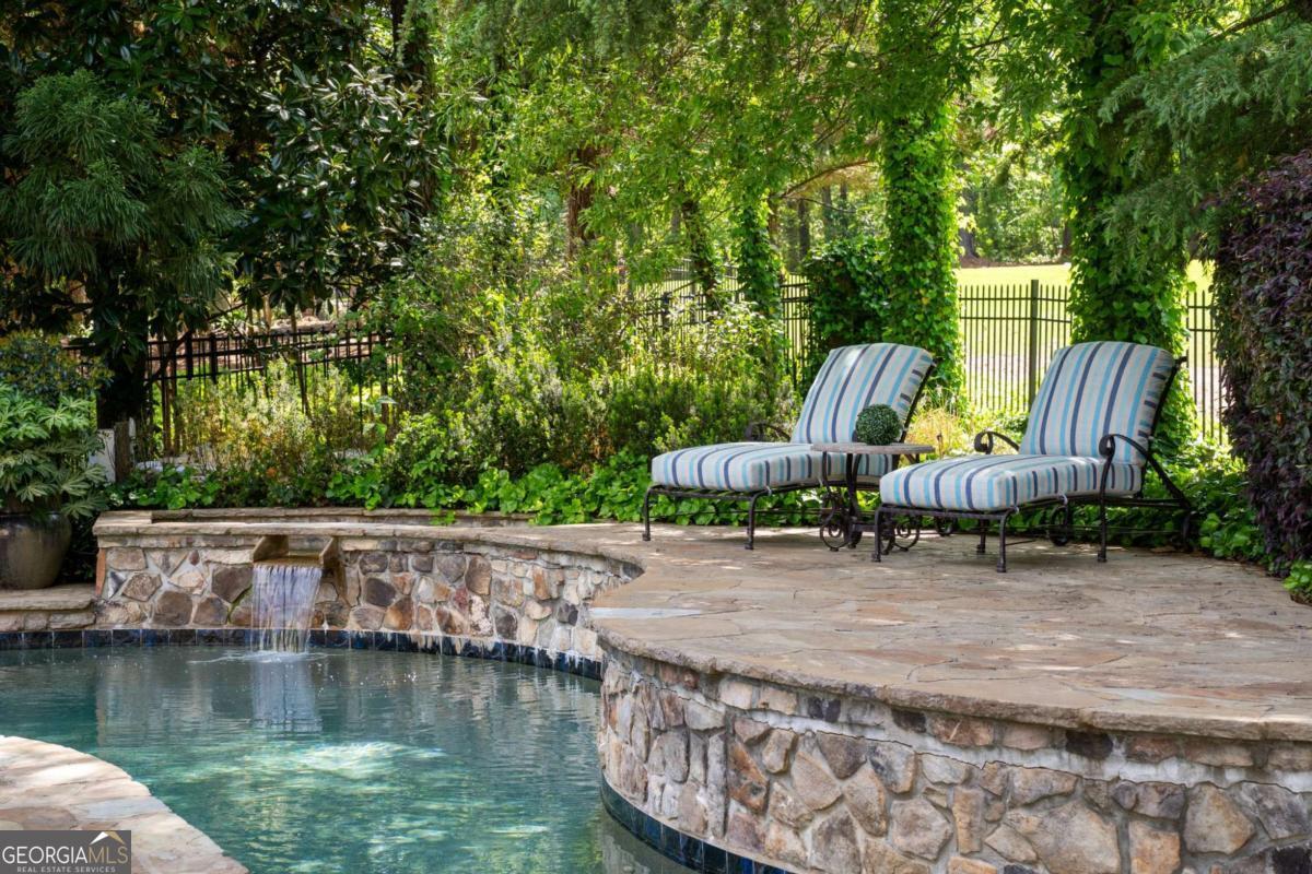 Laurel Springs - Residential