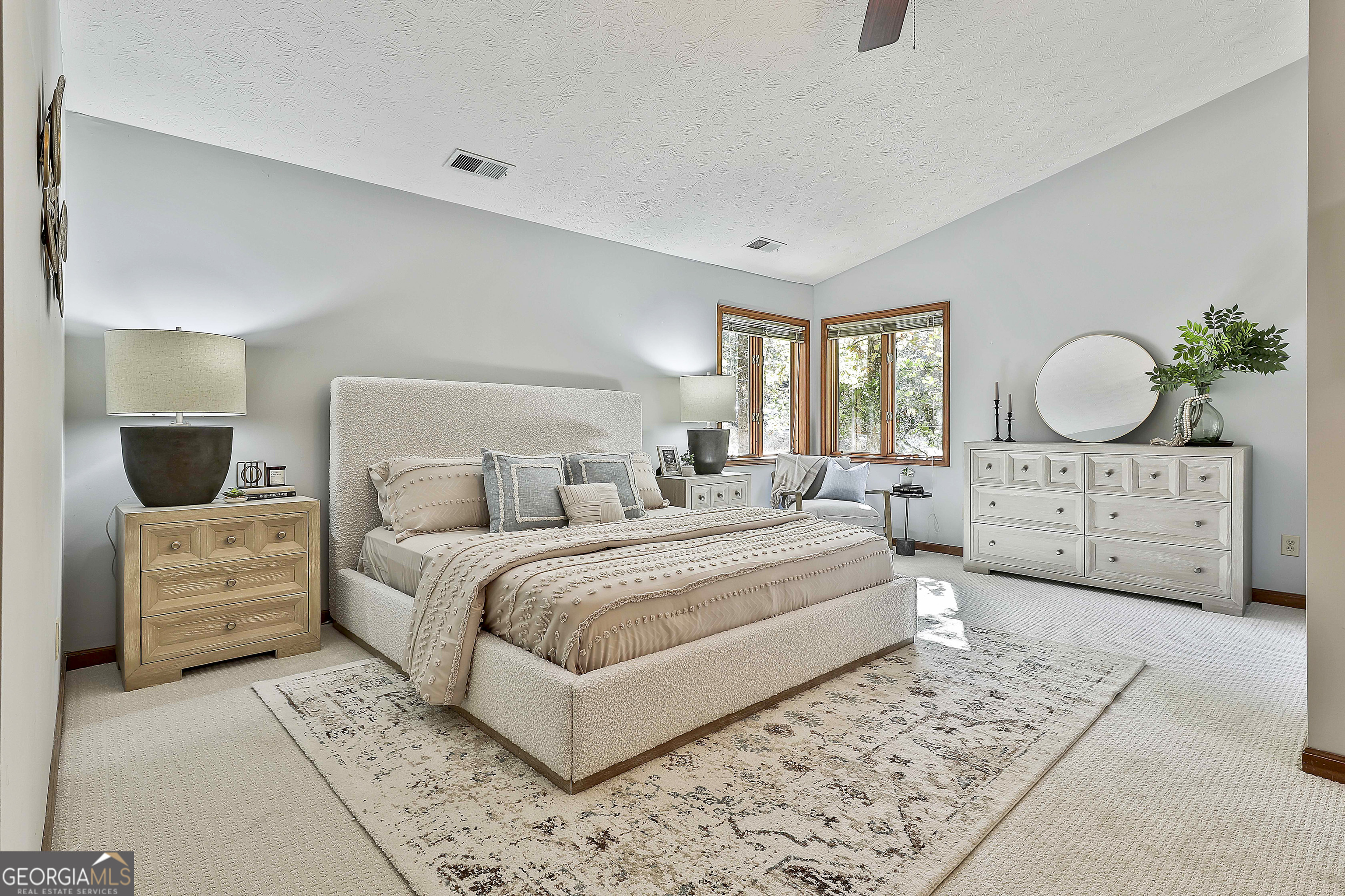 Peachtree City, Georgia 30269, United States, 4 Bedrooms Bedrooms, ,3 BathroomsBathrooms,Residential,Active,240497