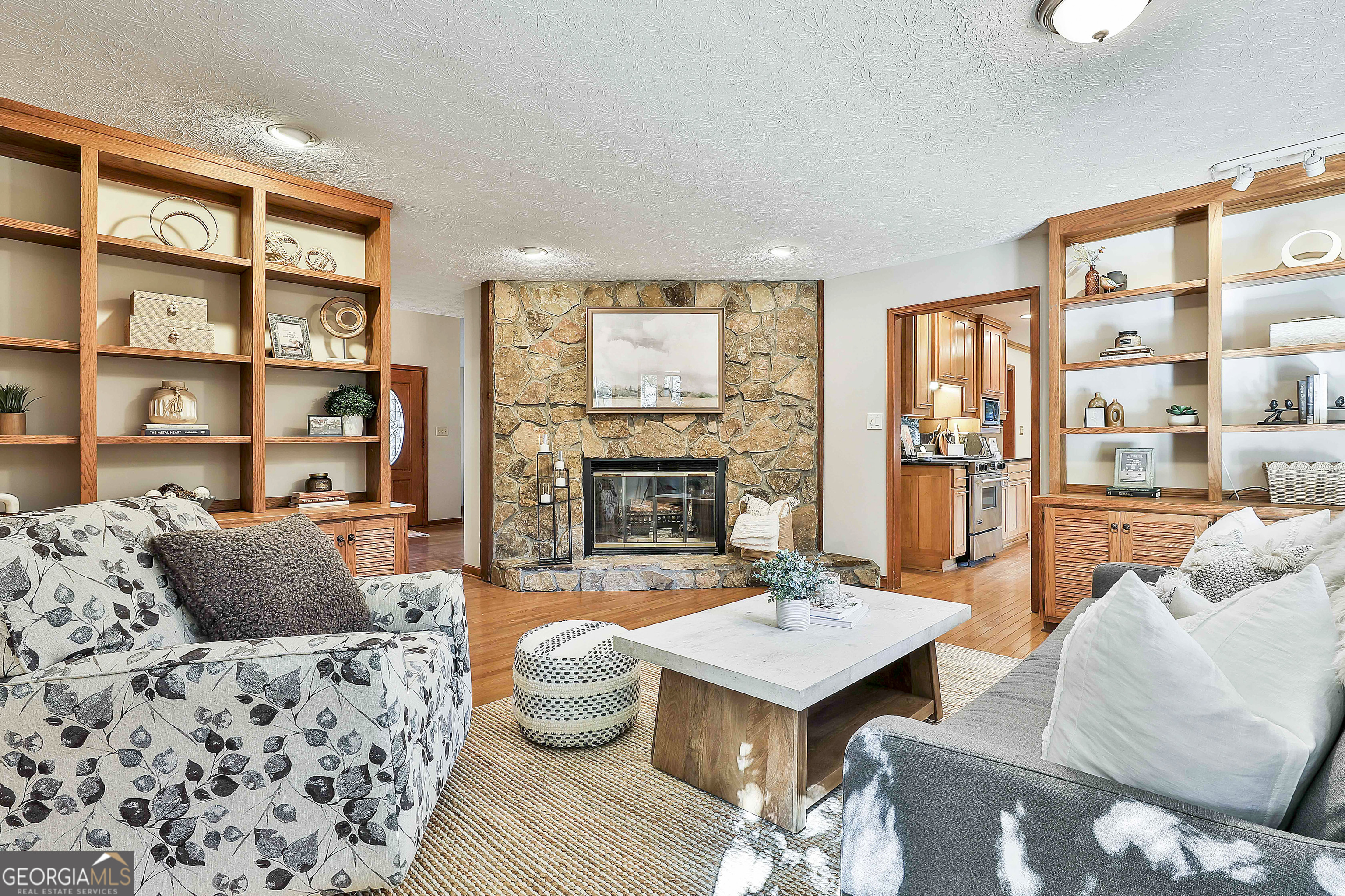 Peachtree City, Georgia 30269, United States, 4 Bedrooms Bedrooms, ,3 BathroomsBathrooms,Residential,Active,240497