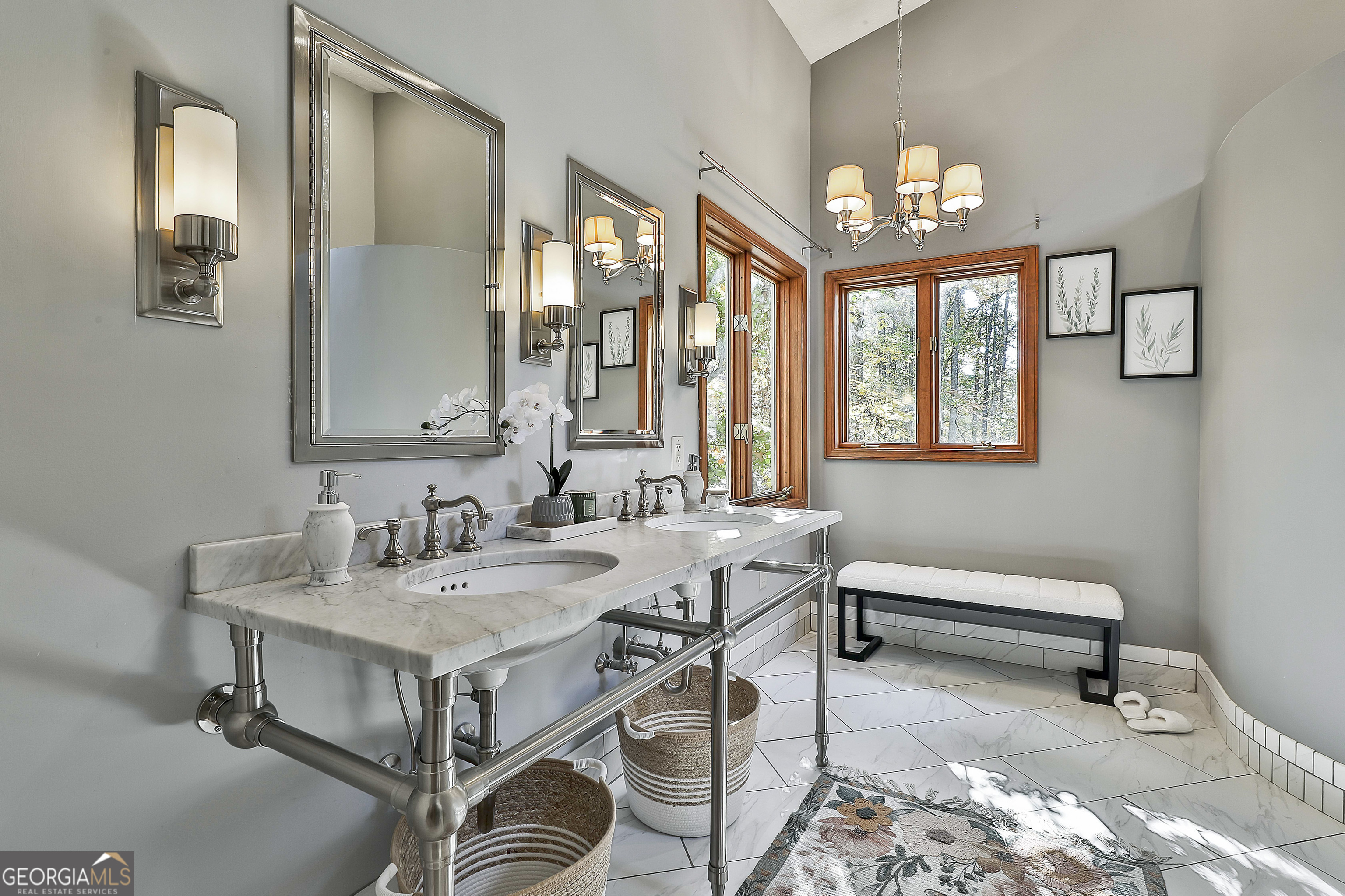 Peachtree City, Georgia 30269, United States, 4 Bedrooms Bedrooms, ,3 BathroomsBathrooms,Residential,Active,240497