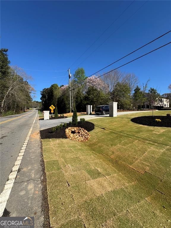 3425 Thompson Mill RD