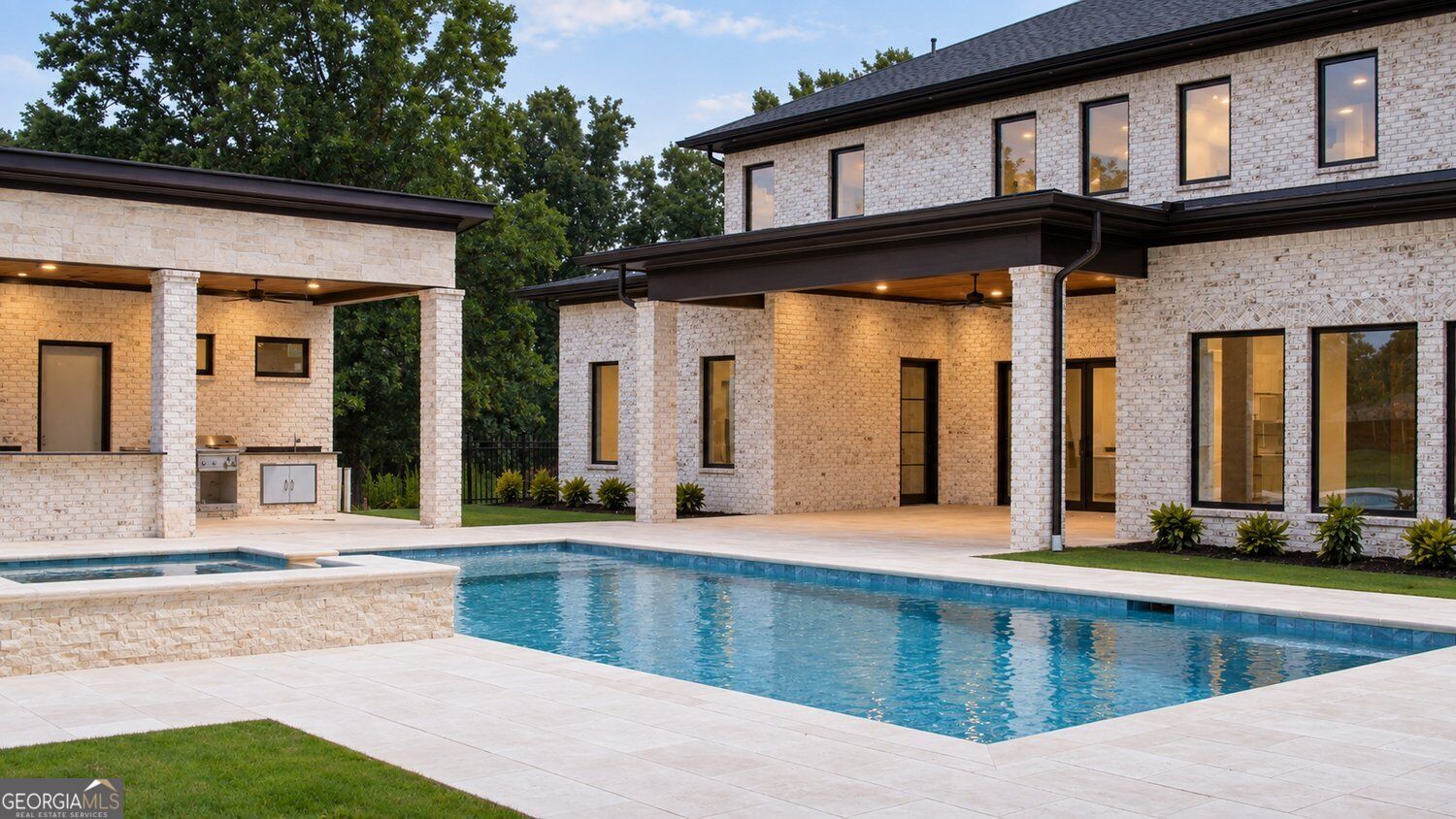3425 Thompson Mill RD